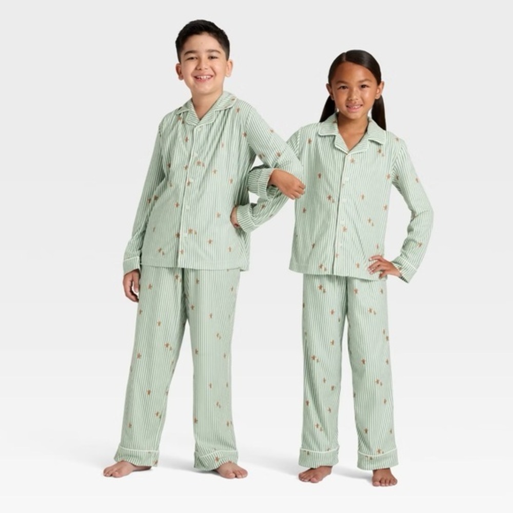 Toddler nwt Gingerbread Striped Long Sleeve Shirt and Pants Pajama Set 12M